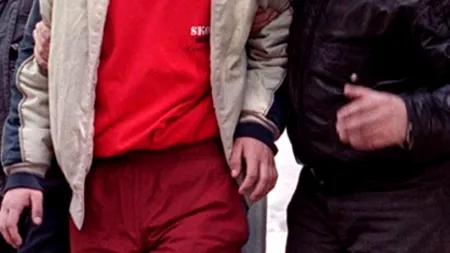 Elev de clasa a opta din Suceava, cercetat de poliție după ce a lăsat însărcinată o fată de clasa a șasea