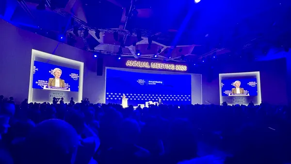 Ursula von der Leyen anunță o nouă Europa de la Davos: „Nostalgia nu va readuce vechea ordine mondială. Sunt schimbări seismice. Construim o Europă independentă”