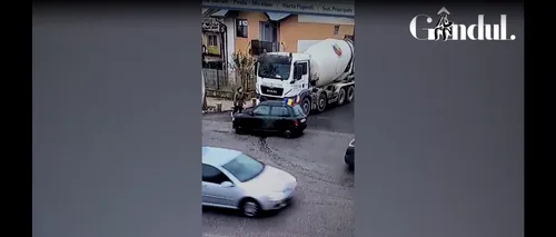 VIDEO | Accident înspăimântător în Popeşti-Leordeni. O femeie a fost strivită de o betonieră
