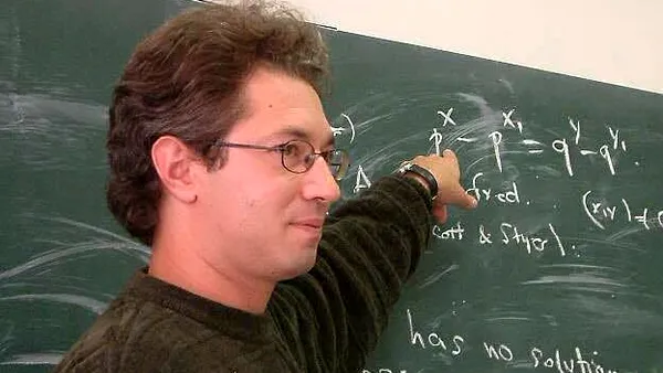 Nicușor Dan, mesaj de adio pentru un coleg de generație. Cine a fost Florian Luca
