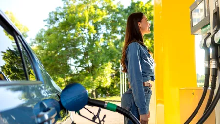 Prețurile carburanților de Ziua Unirii Principatelor: Cât a ajuns să coste un litru de benzină PREMIUM