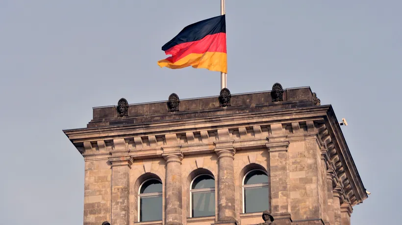Gafă uriașă a americanilor: Steagul Germaniei, desenat greșit pe un pliant al Departamentului de Stat