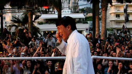 În sfârșit, Jackie Chan l-a descoperit pe Sergiu Nicolaescu: 