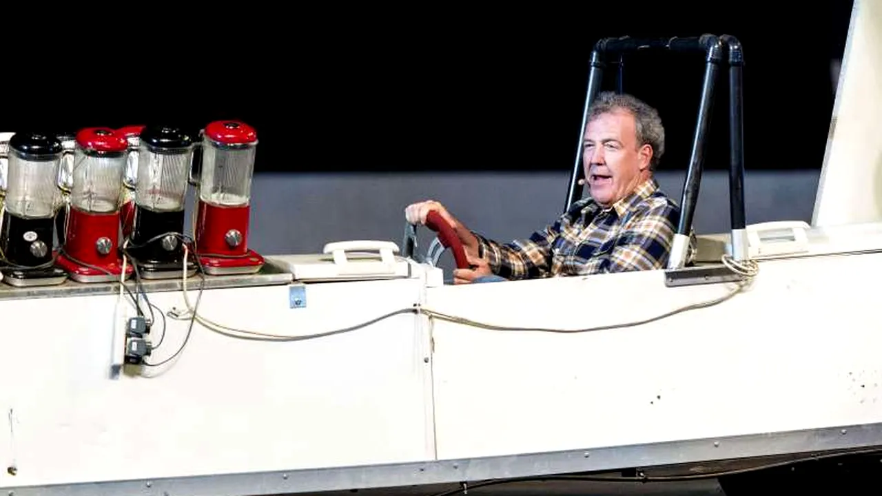 După ce a fost suspendat de BBC, Jeremy Clarkson primește un sprijin neașteptat