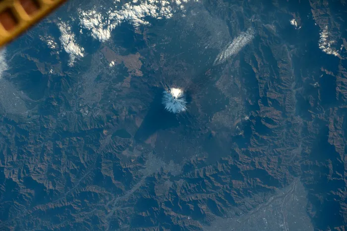 Muntele Fuji văzut din spațiu - Foto: Profimedia images