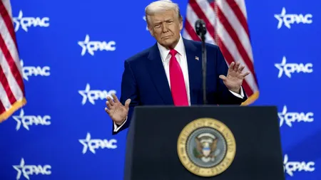 Administrația Trump, în RĂZBOI cu presa. Marile agenții denunță restricțiile impuse de Casa Albă