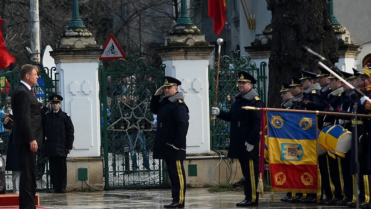 Gafă prezidențială. Iohannis confundă membrii CSAT cu invitații la discuțiile despre securitate