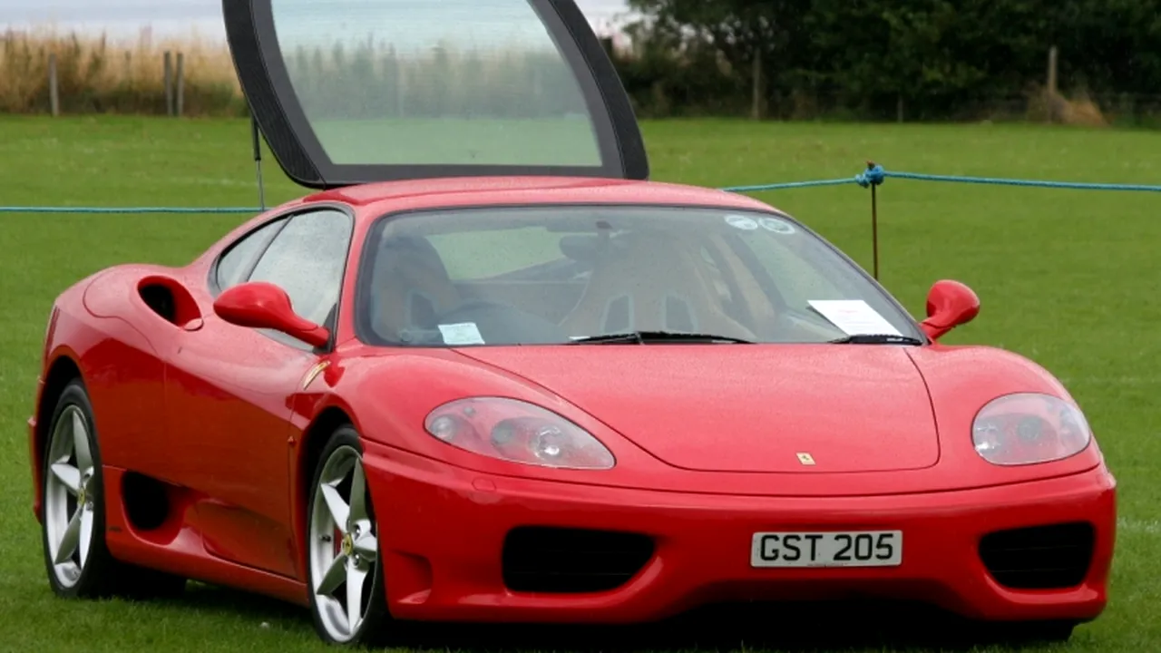 A avut un Ferrari și l-a dat. „Este o mașină de coșmar. Nu merită efortul