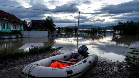 Risc de INUNDAȚII pe mai multe râuri din țară. Care sunt zonele vizate