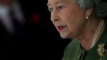 Un portret interzis al Reginei Marii Britanii va fi expus în sfârșit publicului. FOTO