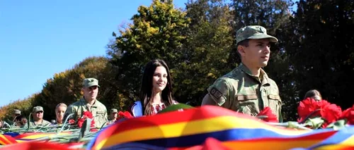 VIDEO - Ziua Armatei Române, sărbătorită marți în toată țara / Klaus Iohannis: România are un loc distinct în cadrul NATO și o calitate incontestabilă de furnizor de securitate în regiunea Mării Negre și pe Flancul Estic al Alianței Nord-Atlantice