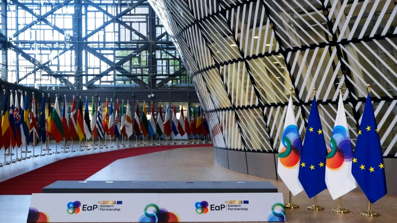 Mai multe state UE, printre care Franța și Italia, vizate de proceduri privind deficitul /ROMÂNIA nu a remediat problemele