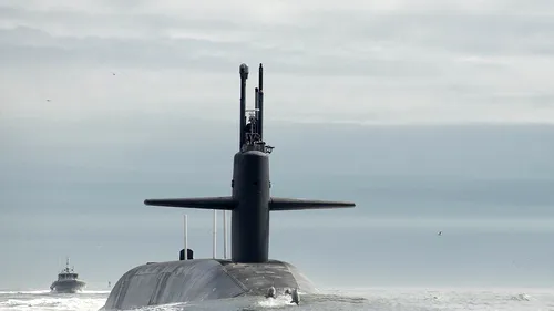 Rusia susține că a alungat un submarin nuclear american din apele sale teritoriale. SUA neagă informația