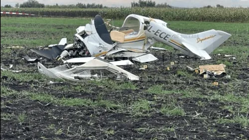 Accidentul aviatic din județul Suceava: O defecțiune tehnică, posibila cauză a prăbușirii avionului de mici dimensiuni (SURSE)