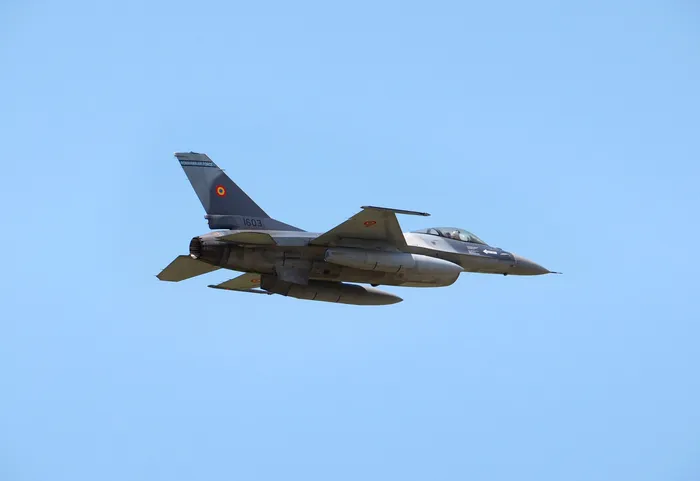 Ro-Alert la granița României. Două avioane F-16 au fost ridicate de la sol, după atacurile cu drone rusești asupra obiectivelor din Ucraina
