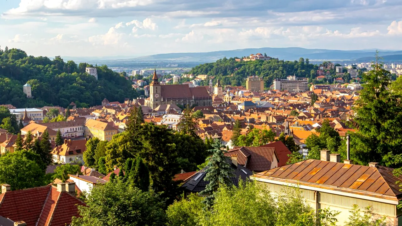 „Dacorama”, proiectul uitat al mutării capitalei la Brașov. Cine a făcut această îndrăzneață propunere