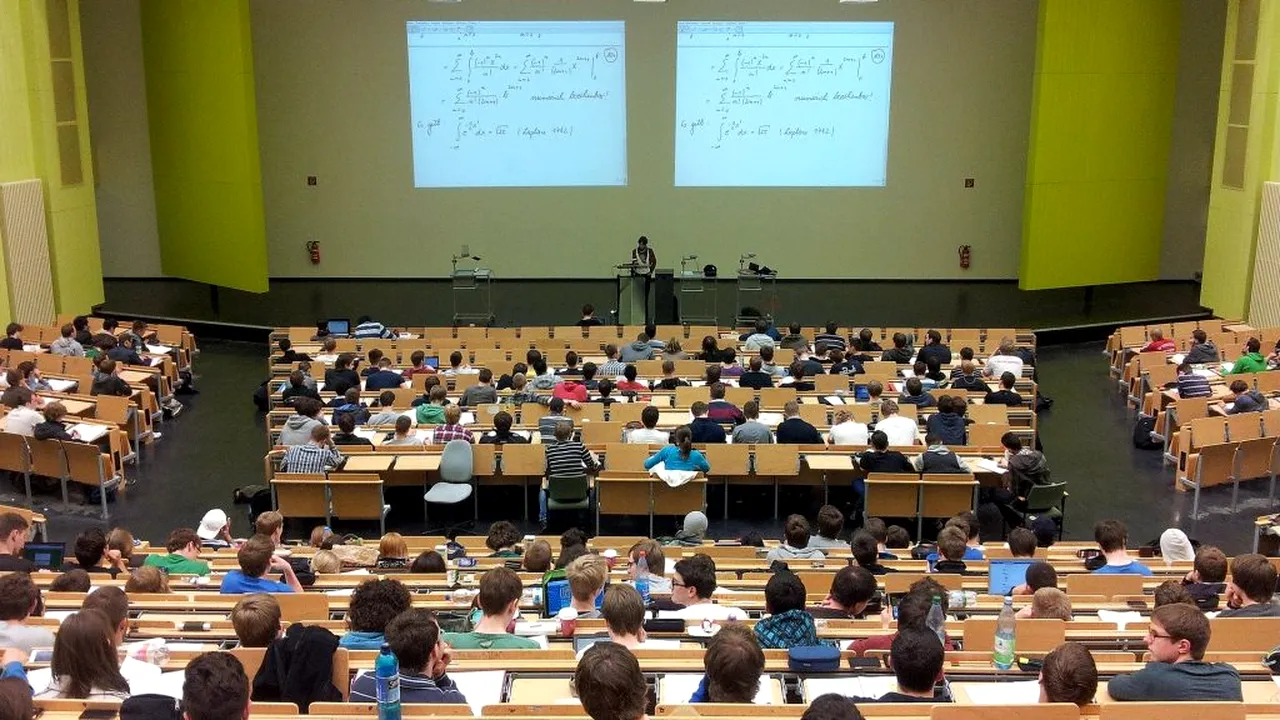 PANDEMIE. Universitate românească, implicată în cel mai mare proiect european anti-COVID