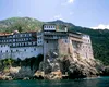 Viziunile unui părinte de la Athos: „Pe Nicușor Dan l-am văzut alb, inert, iar în spatele lui era o fiară mare”