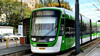 De ce huruie unele tramvaie Imperio la frânare și scot un zgomot de zici că se rup. „Poate fi o problemă de la calea de rulare” / Vagoanele Astra încă sunt în garanție