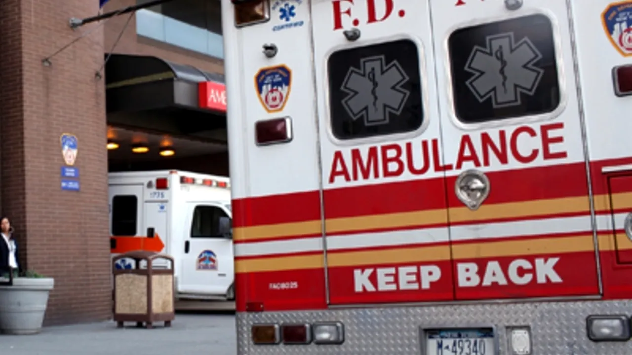 Cel puțin un om a murit după prăbușirea unui imobil de opt etaje în New York