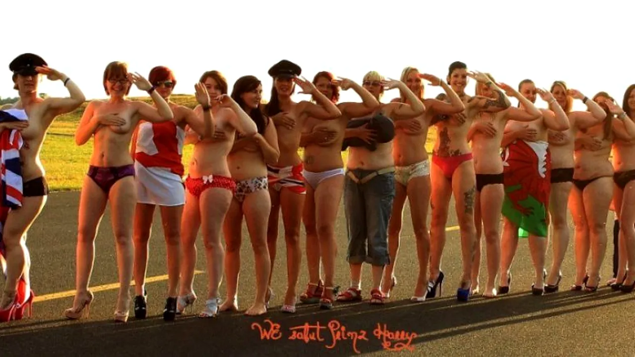 Salut militar ÎN PIELEA GOALĂ pentru susținerea prințului Harry. GALERIE FOTO