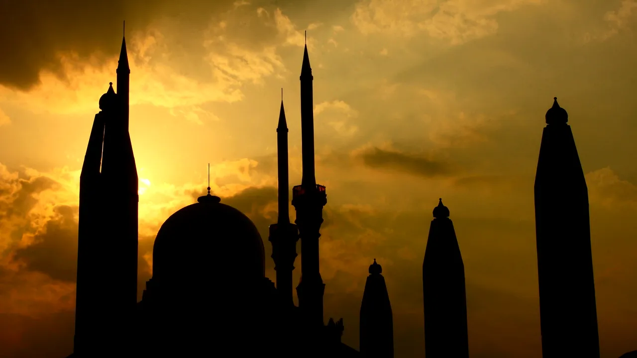 O moschee din Franța închisă săptămâna trecută servea unei filiere islamiste