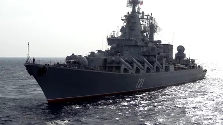 Crucișătorul Moskva, nava amiral a flotei rusești din Marea Neagră, s-a scufundat după incendiul de miercuri noapte. Moscova susține că muniția de la bord a explodat, în timp ce Kievul revendică atacul