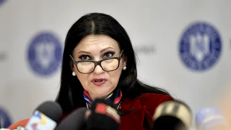Sorina Pintea, replică pentru Ungureanu: Comisia a procedat corect privind vaccinurile. Nu mă tem de plângeri