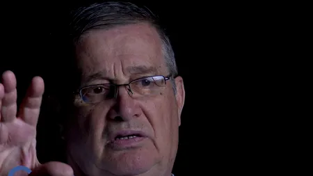 Tu știi de ce ne-am luat rația de libertate? Mircea Dinescu, hăituit de Securitate: În clipa aia am văzut pentru prima dată cum arată băieții de la filaj (Partea a II-a)