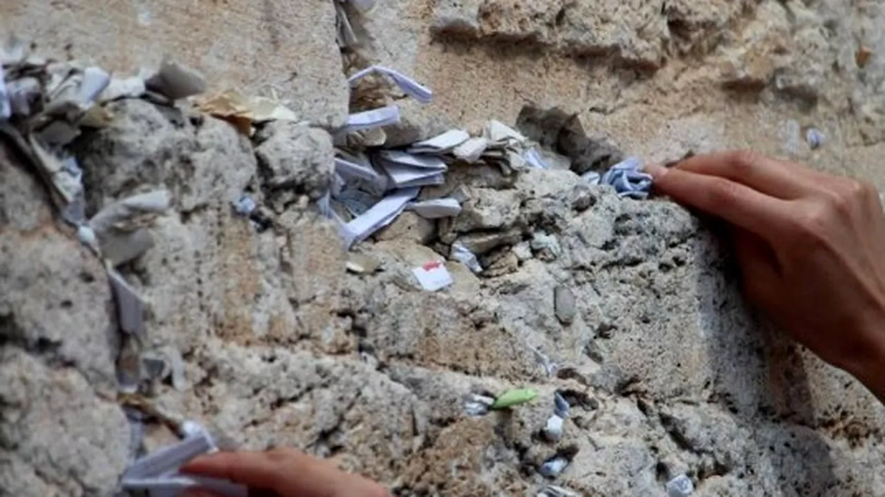 La ce i-ar fi folosit înstăritului Iuda 30 de arginți (600 de euro) ?
