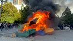 După Franța, protestele studențești s-au extins și în Albania. Tinerii au incendiat clădirea Ministerului Educației din Tirana și au aruncat cu cărămizi. Poliția intervine cu gaze lacrimogene și tunuri de apă. Ce nemulțumiri au manifesanții