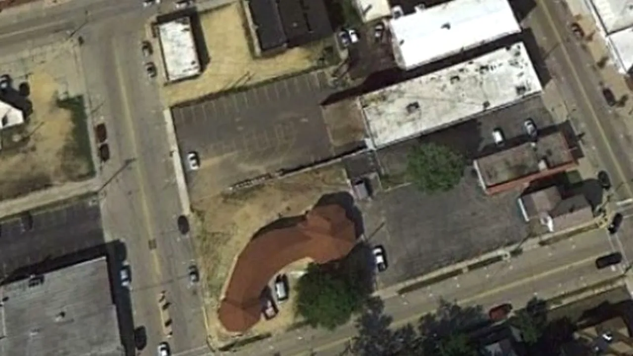 FOTO: Cum arată această biserică privită de sus. Imaginea a fost preluată de toată presa din America