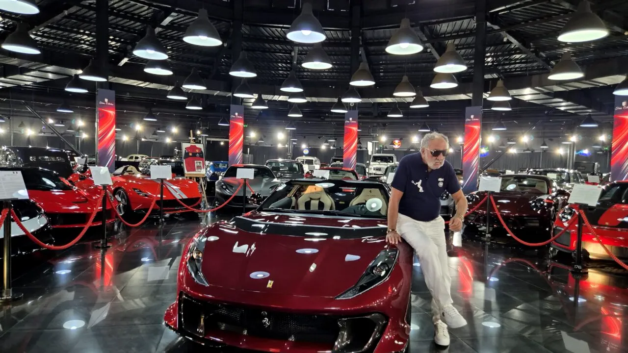 Încă o „BIJUTERIE” în colecția lui Ion Țiriac. Ferrari 812 Competizione Aperta costă peste 2 milioane €!