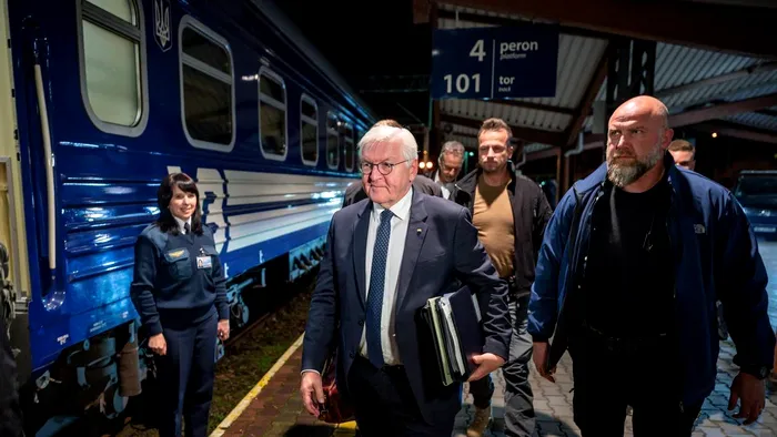 Preşedintele german Frank-Walter Steinmeier efectuează o vizită-surpriză în Ucraina / Sursa foto: Twitter