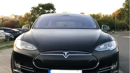 MODUL „ECO”. Cât costă cea mai ieftină Tesla second hand din România. Mașina a circulat doar 45.000 de kilometri