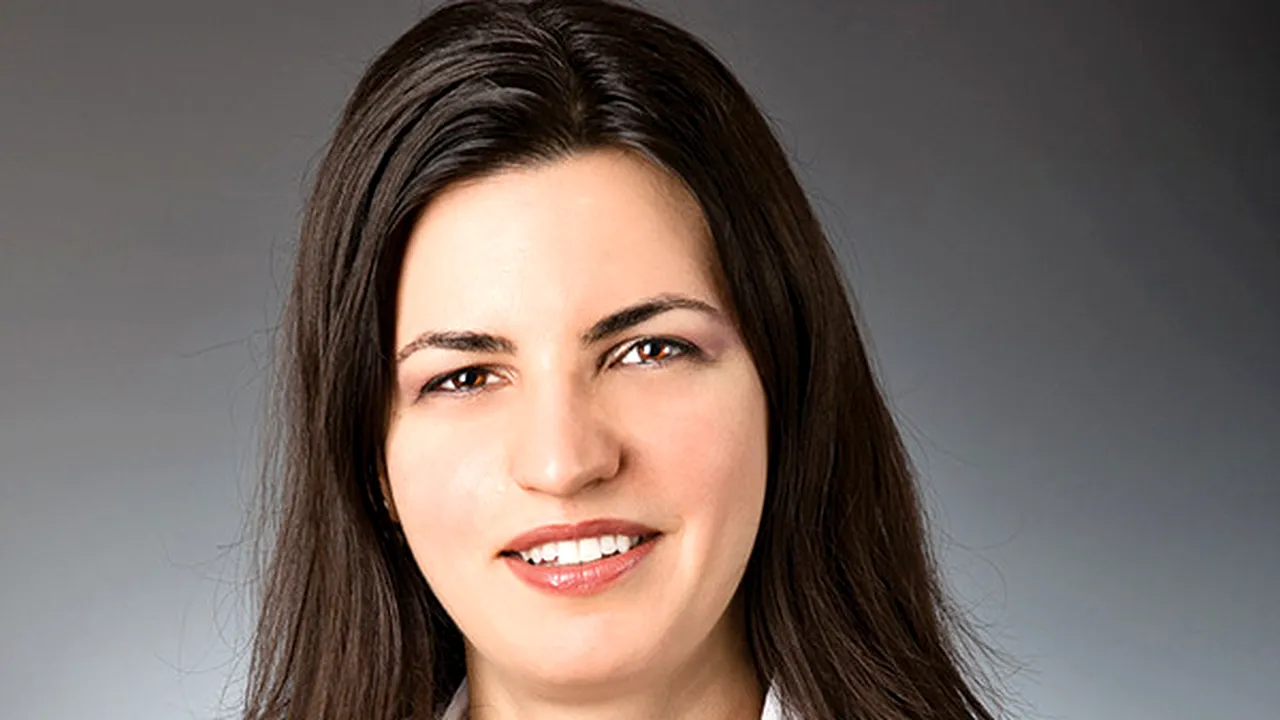 Tânăra de 34 de ani care conduce unul dintre cei mai mari dealeri de mașini de lux