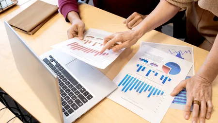 Care este topul țărilor europene care CONTROLEAZĂ companiile din România. Statistica INS