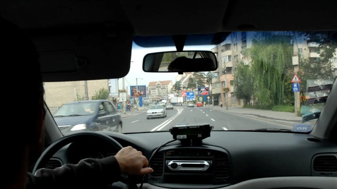 BOIERIE. Cât câștigă un șofer dintr-un minister. Mulți patroni mici din România ar renunța la afacere pentru un post