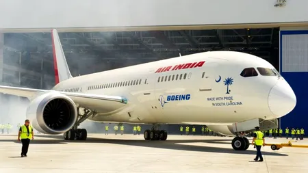 ALERTĂ PE OTOPENI. Un avion cu 320 de pasageri a aterizat de URGENȚĂ