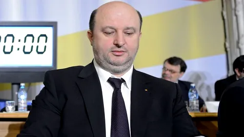 Daniel Chițoiu discută cu cei propuși la conducerea ASF despre plafonarea salariilor acestora -surse
