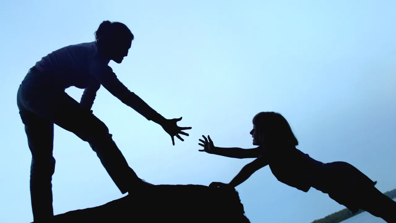 Altruismul contribuie la creșterea stimei de sine