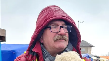 Gestul impresionant pe care l-a făcut Dan, un fost profesor din București venit în Vama Isaccea. „Chipul poate îmi zâmbește, dar inima să știți că îmi plânge”