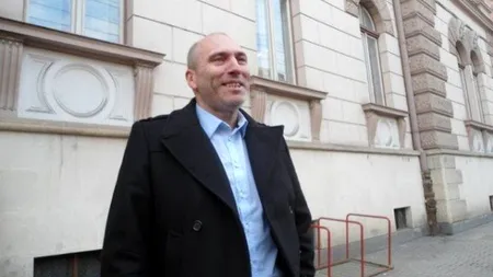 Fiul vitreg al senatorului liberal Cornelui Dobrițoiu, condamnat la 5 ani de închisoare pentru campania publicitară „Țara de Basm