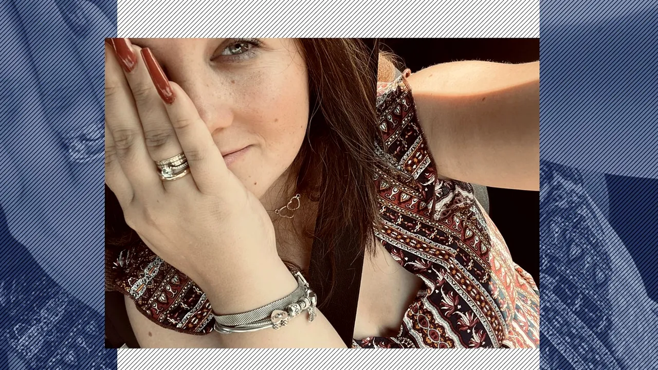 Patricia din Satu Mare, trimisă la oftalmologie în urma unei neînțelegeri cu un bețișor de urechi. Prin ce calvar a trecut în spital