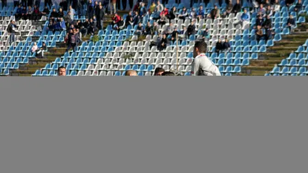 Ce a pățit un suporter care a intrat pe teren în timpul meciului și l-a lovit pe portarul echipei Farul Constanța