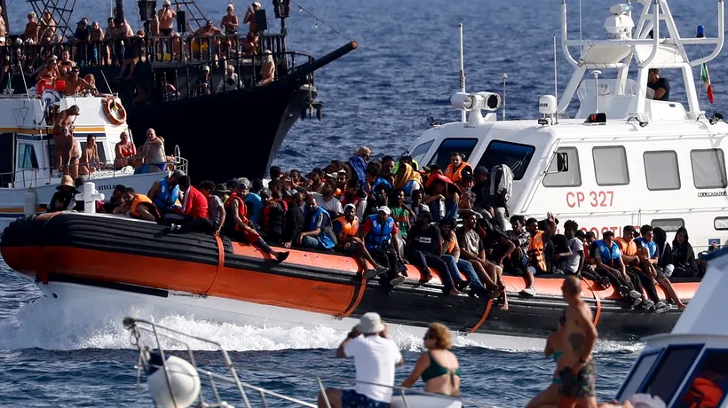 ITALIA înăsprește legislația privind imigrația, după criza din insula Lampedusa