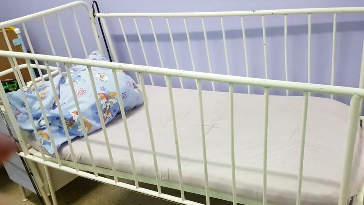Mama unui copilul internat la Spitalul Brăila descrie ce a găsit acolo: Mizerie, analize doar pe hârtie, diagnostic „după spuse
