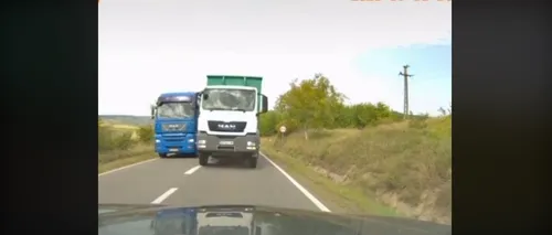 Accident grav, evitat în ultima secundă! Un TIR depășește într-o curbă fără vizibilitate (VIDEO) / Incident grav la o zi după accidentul ministrului Transporturilor, Lucian Bode