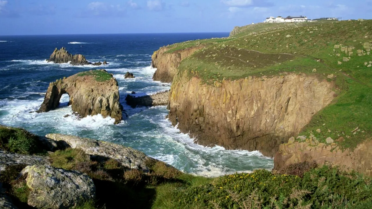 Planeta se schimbă radical. Un nou OCEAN, pe cale să ia naștere, după ce un continent uriaș de rupe în două