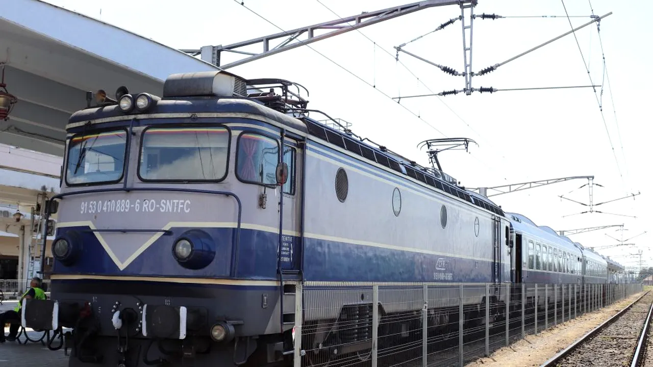 CFR: Circulaţia trenurilor va fi oprită în zilele de 2, 3, 7 și 8 decembrie. Care sunt zonele afectate